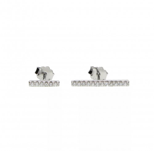 Different sizes silver earrings