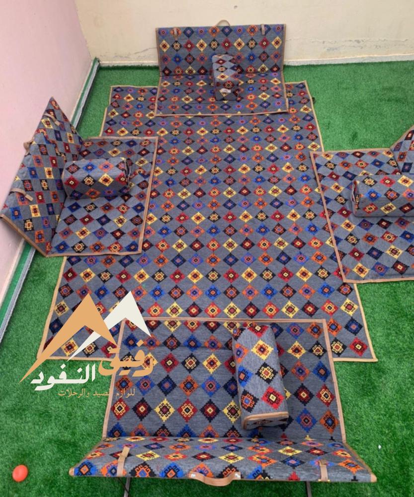 طقم الجلسة 8 اشخاص سوري رصاصي