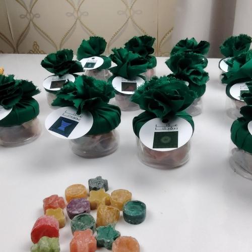 12 توزيعه مستكة معطرة