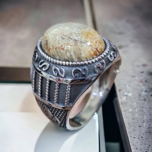 خاتم فضة رجالي بحجر المرجان سومري