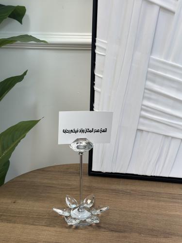 استاند كرت كرستال