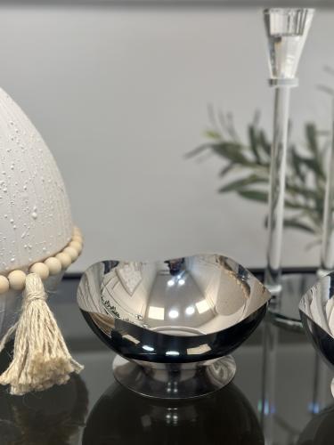 استاند تقديم بقاعده