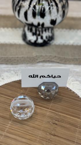 استاند كرت كرستال