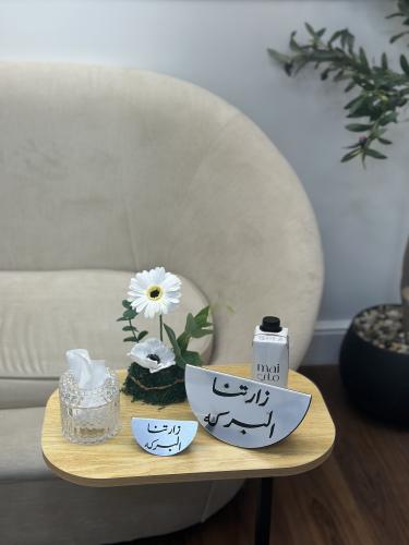 استاند ضيافه اكريليك