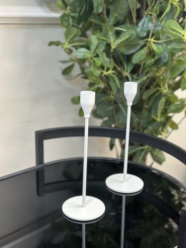 شمعدان ابيض - للحبه