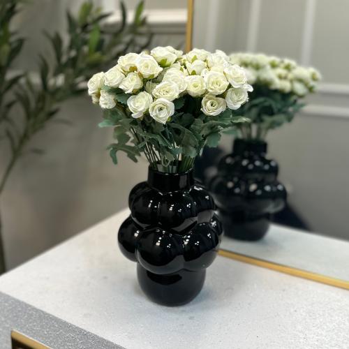 فازة زجاج تصميم حديث