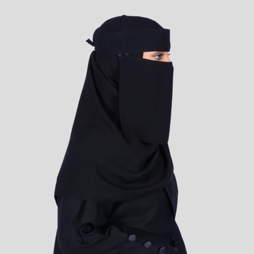 نقاب وسط خطين قصيره