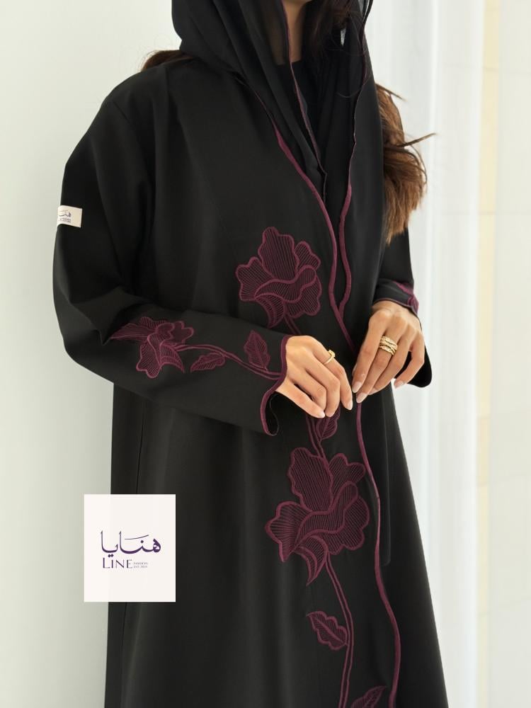 عباية الفارقه بقماش كريب كتان تطريز عنابي