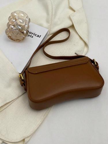 شنطة كاجوال بسيطة