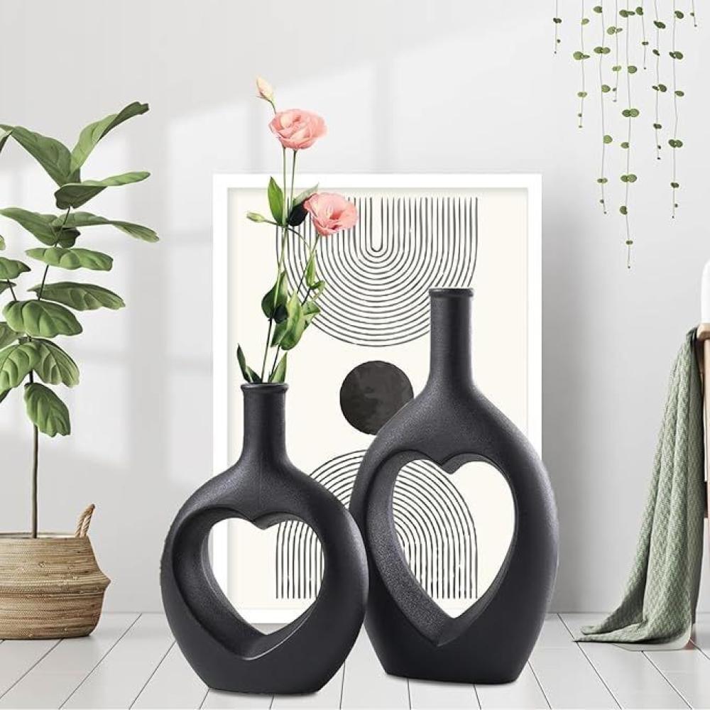 طقم فازات سيراميك  2 قطعة قلب ، لون أسود ، 28 سم و22 سم