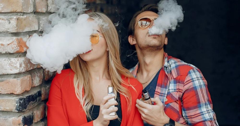 اكتشاف اسباب شعبيه التدخين الالكترونيه مقال فيب الرياض