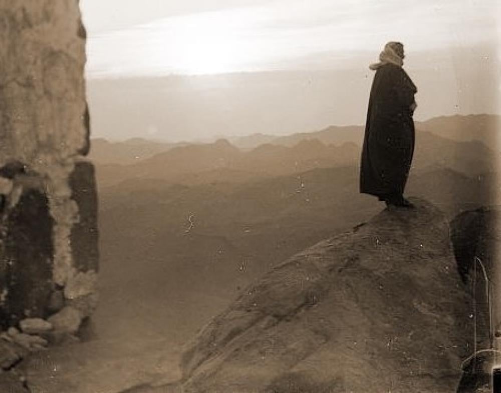 لا تقبل أن تختصر حياتك في لحظة واحدة