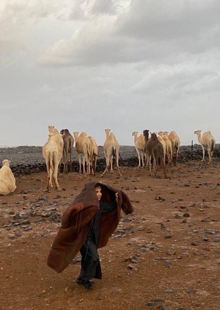 أقبلت عليك سحائب البشائر، وانهلت عليك الأجور، استبشر وبشر من معك