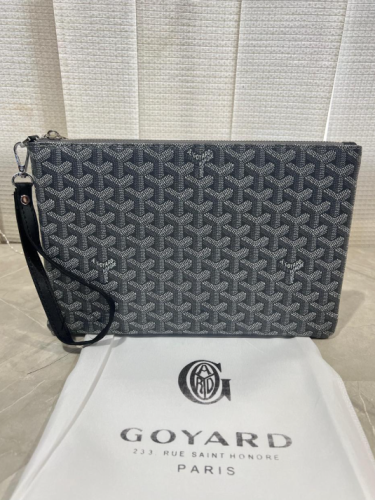 Goyard (GRAY)