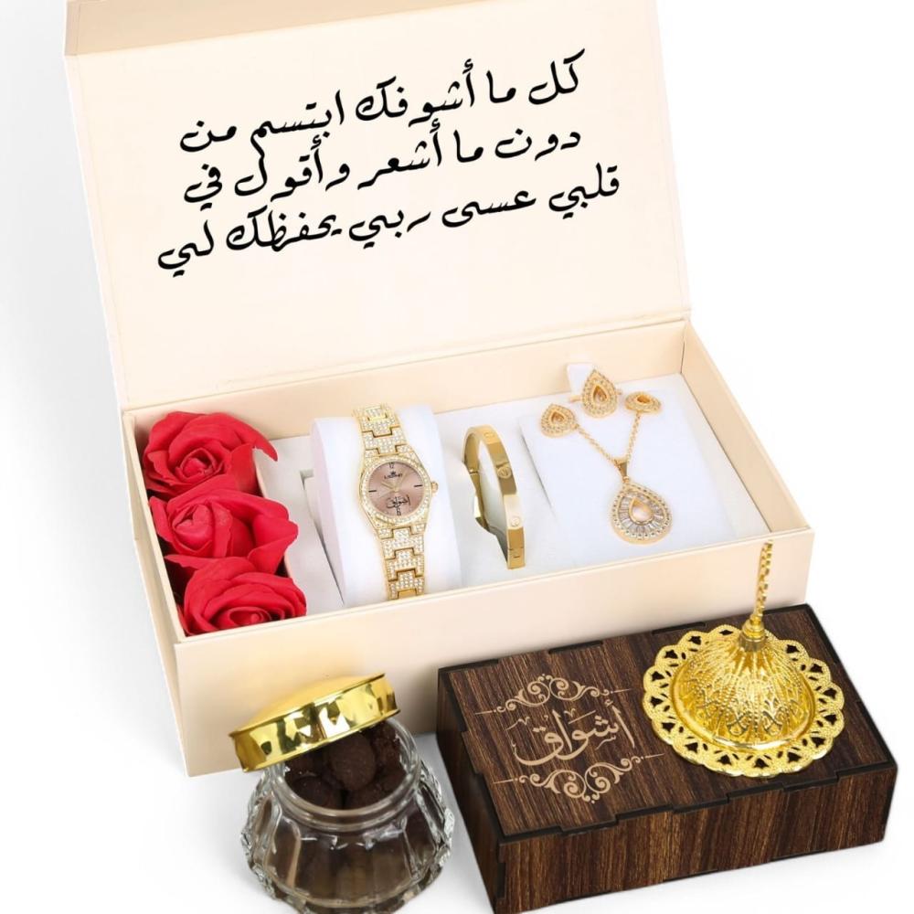 هدايا-ساعات-اكسسوارات-نسائية-فخمة-مميزة