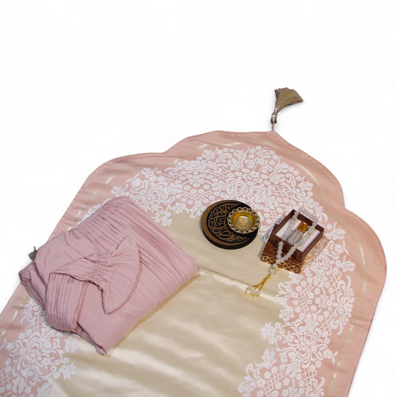 أطقم الصلاة النسائية الجاهزة