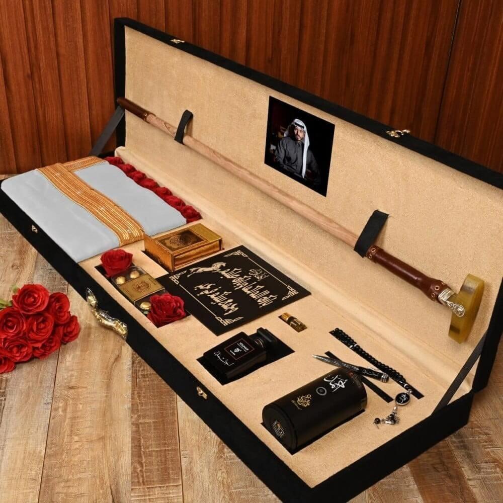 هدية مثالية تجمع بين العطر الشرقي والأصالة في تصميم فاخر