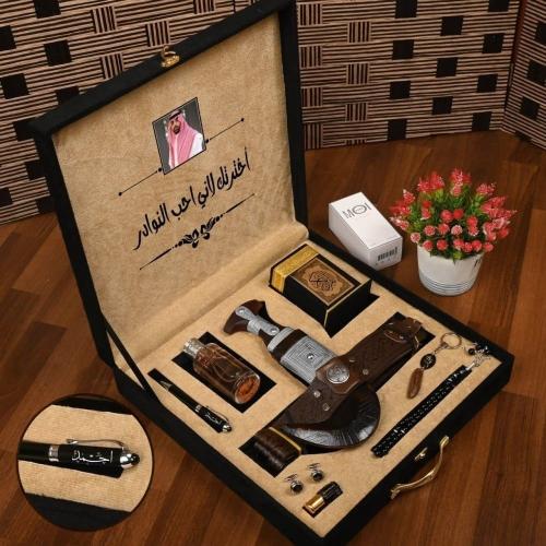 بوكس هدية رجالي فخم - تصميم راقٍ ومتكامل