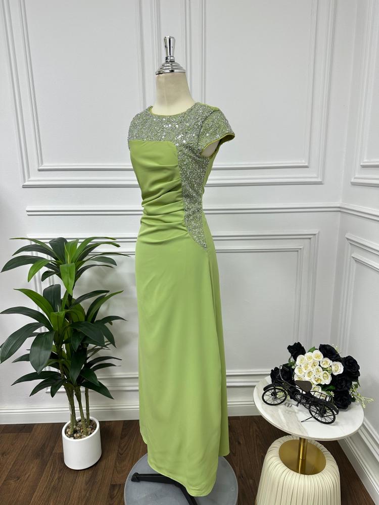 فستان ريانه