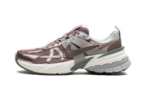 nike v2k smokey mauve /brown