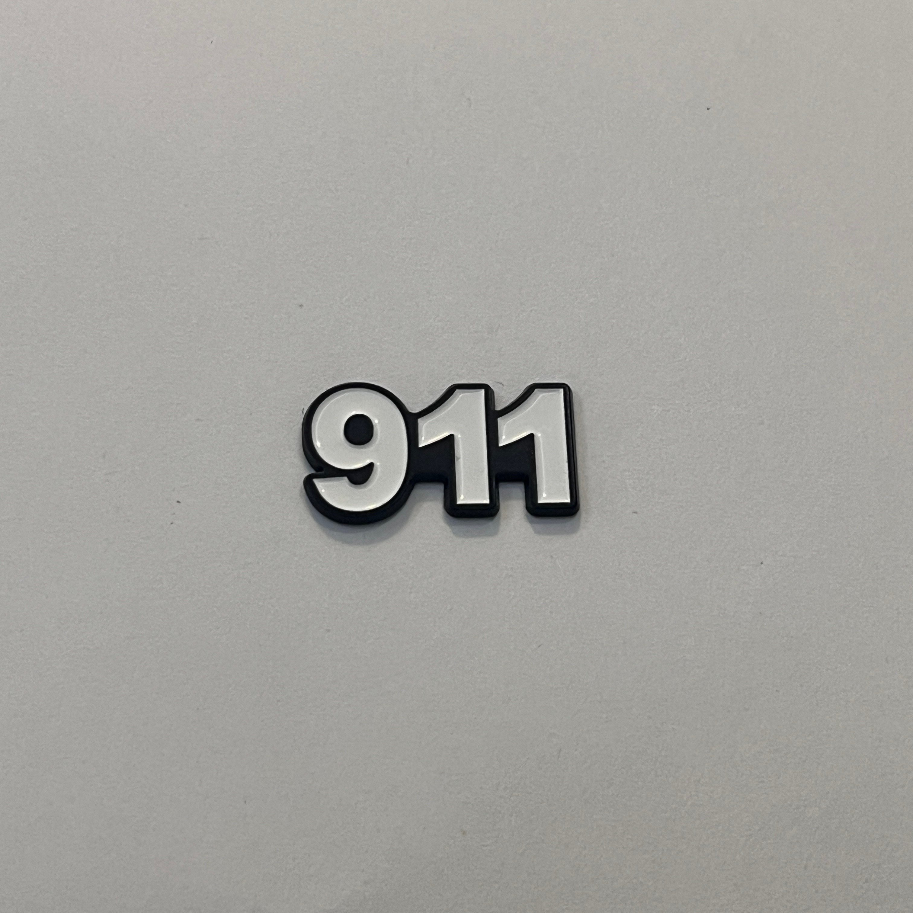 استكر معدني لاصق - 911 يام