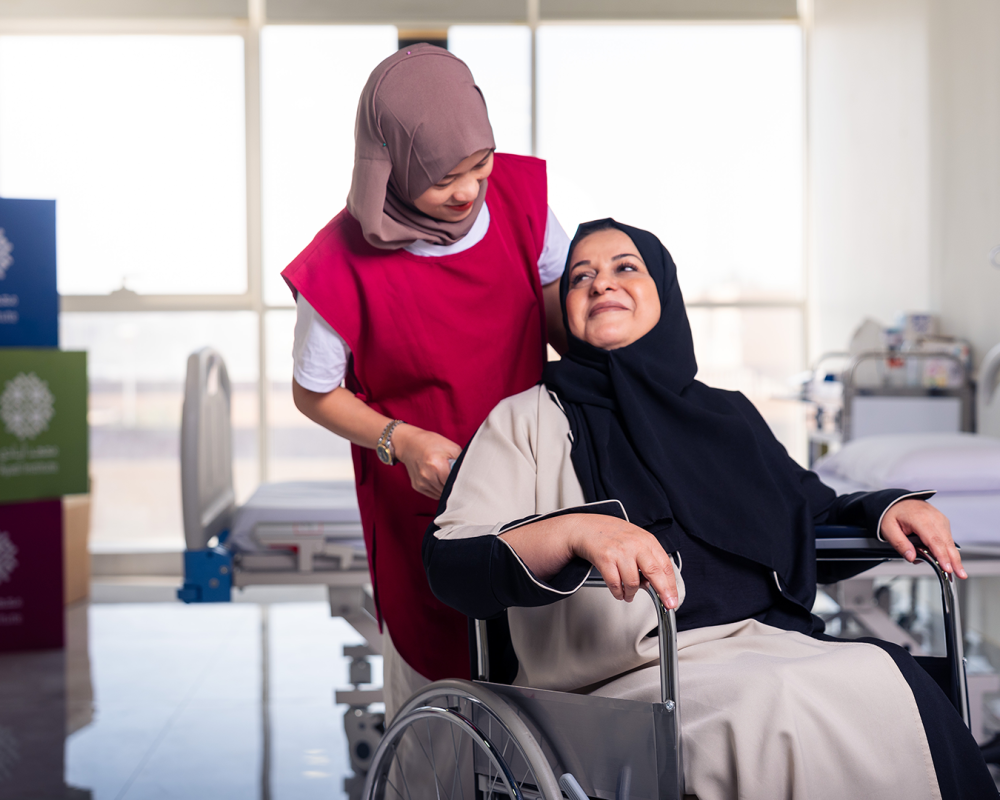 العناية بكبار السن
