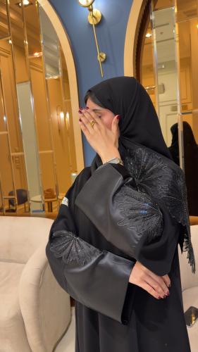 عباية حور