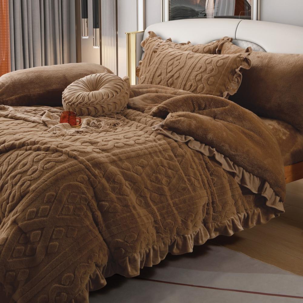 مفرش لينا شتوي بني فاخر فرو