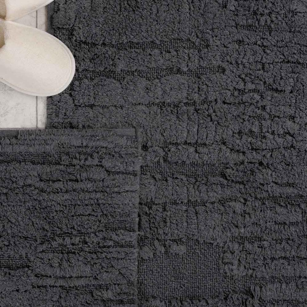 طقم دعاسة أرضية نورا تركي فرو  أسود عدد القطع 2