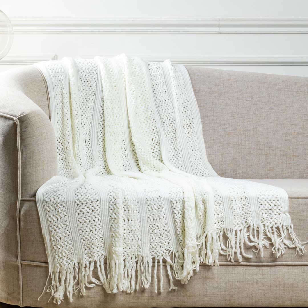 بطانية دان شال خفيفة كريمي مقاس 130 × 170سم