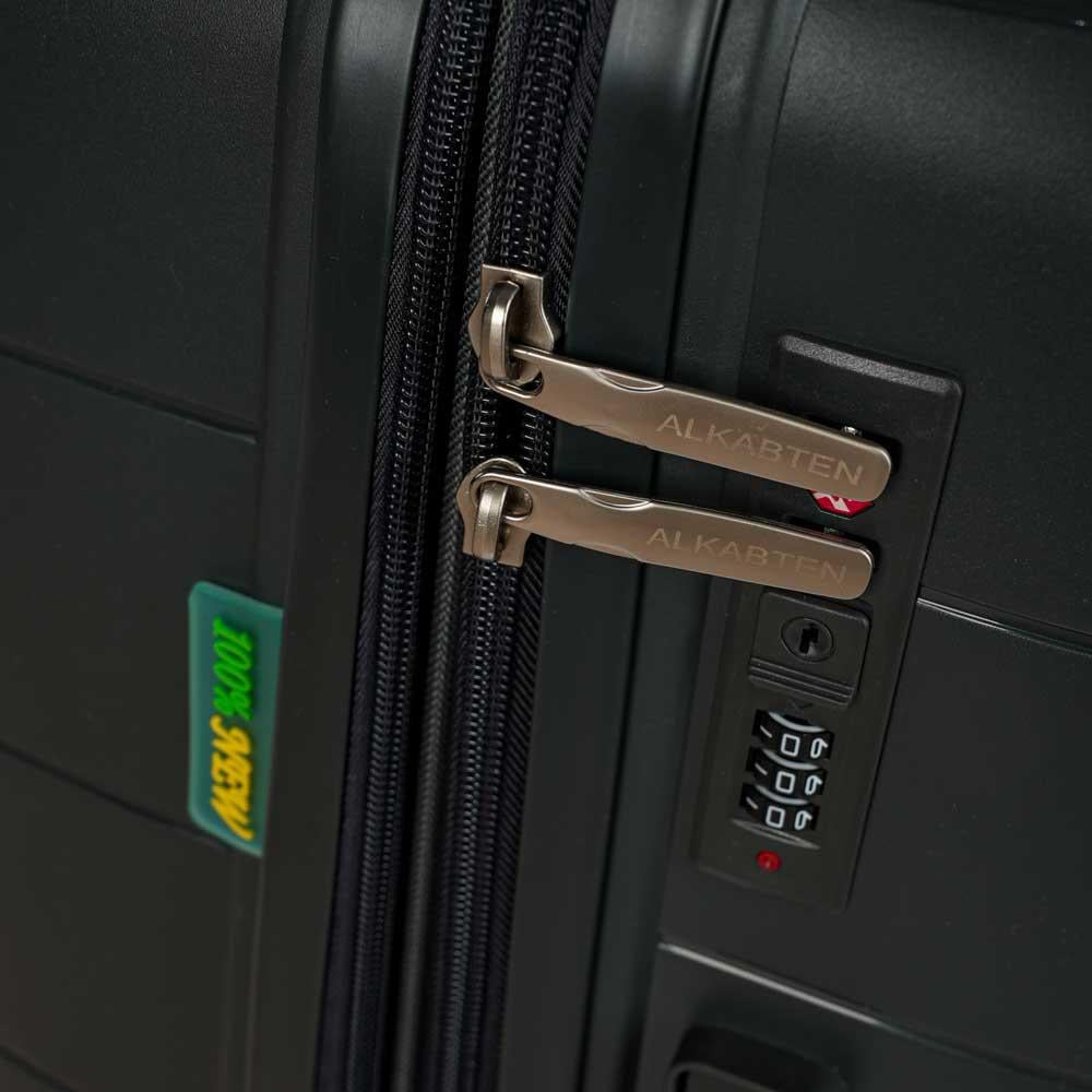 حقيبة للسفر