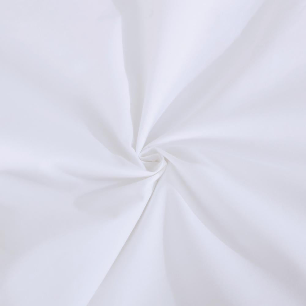 مفرش فندقي ابيض