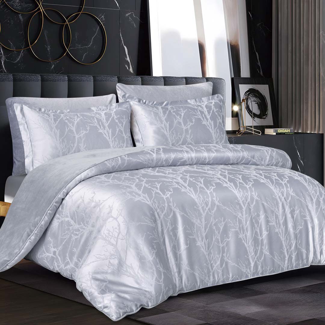 LINO Luxury Winter Comforter Set – Queen – 200×150 cm – Velvet Jacquard – Grey – 4 Pieces