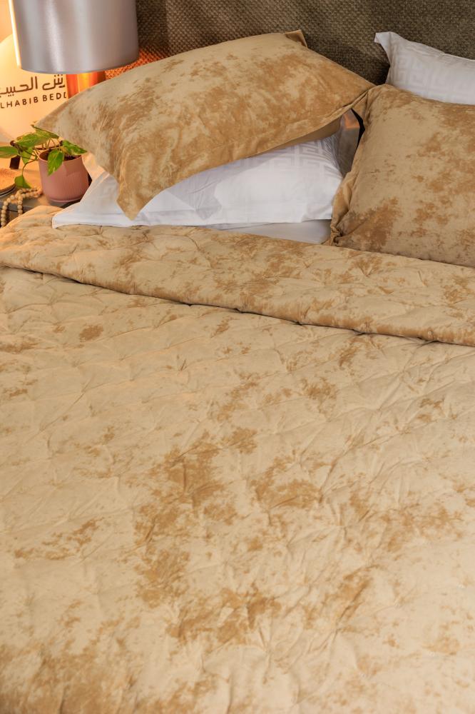 مفرش دايموند شتوي كوين مقاس230X200 سم فاخر مخمل بيج عدد القطع 3