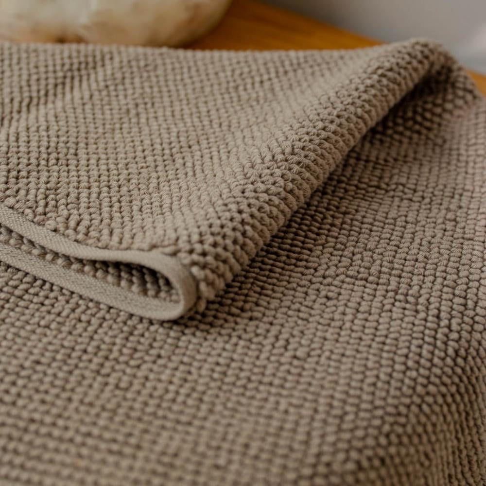 دعاسة أرضية بيترا تركي بيج غامق مقاس 80×50 سم