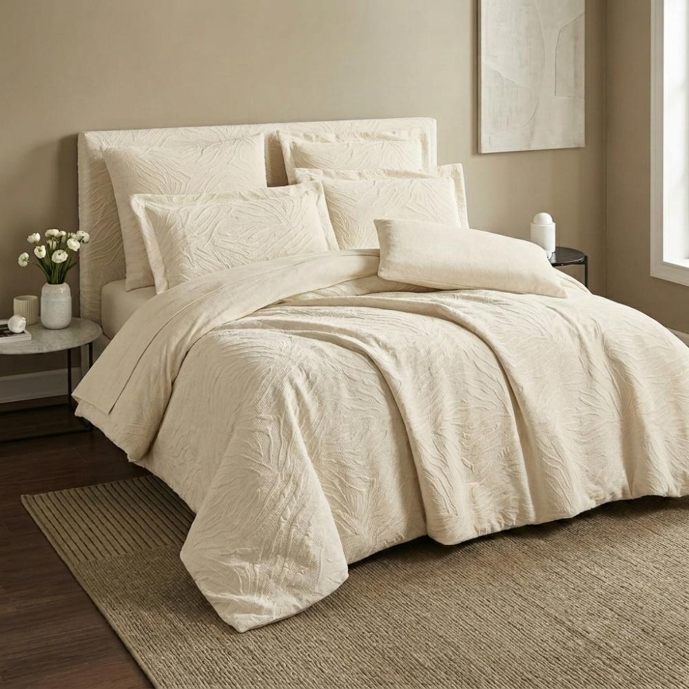 Nira Winter Bedspread – Creamy