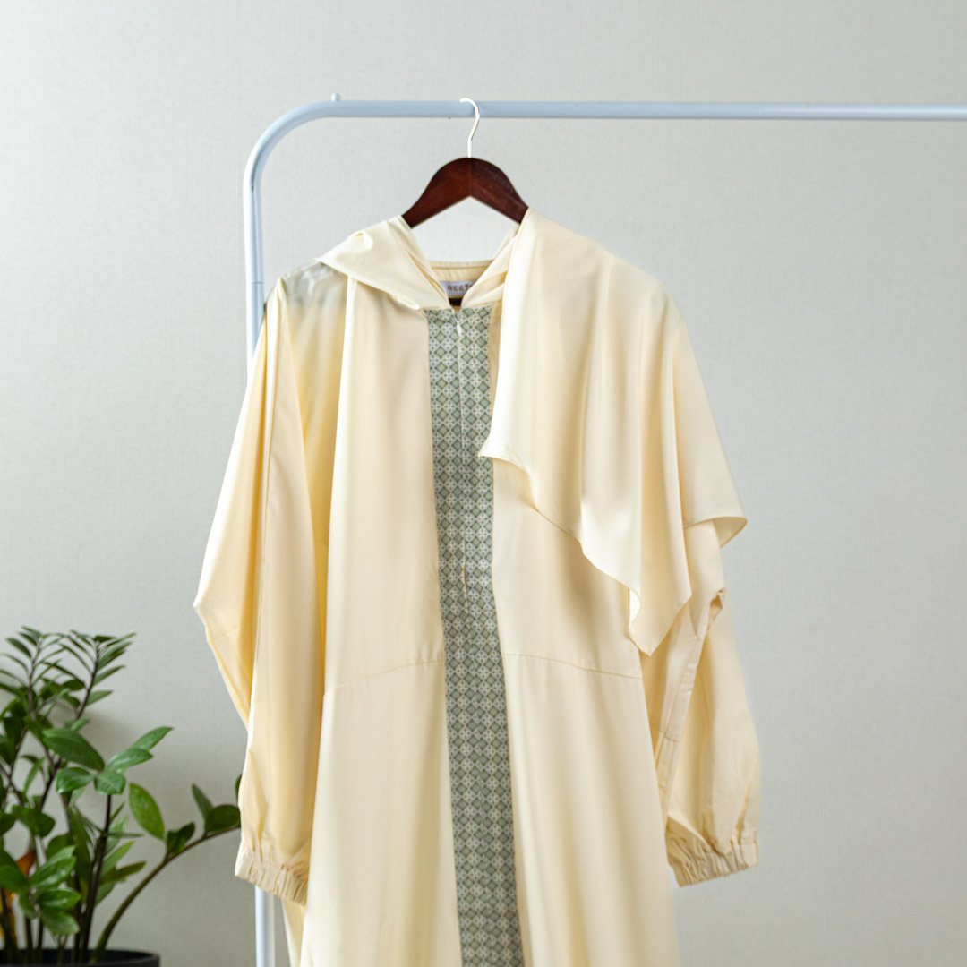 شرشف صلاة كريمي وأخضر مقاس 160x70سم