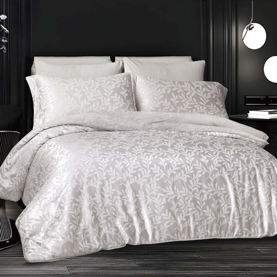 مفرش جوما شتوي فاخر كوين مقاس 200X150 سم  مخمل جاكارد بيج عدد القطع 4