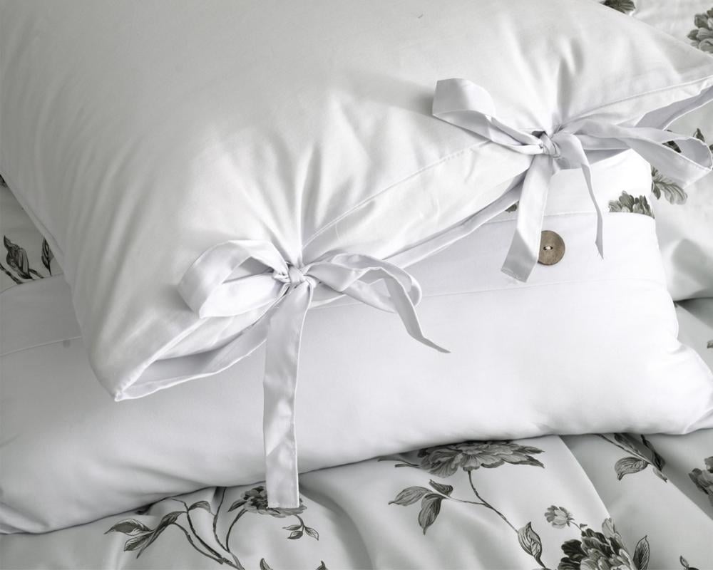 مفرش سرور مزدوج قطن سماوي فاتح برسومات الزهور عدد القطع 7