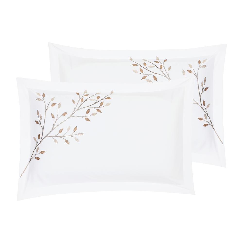 مفرش سرير مطرز