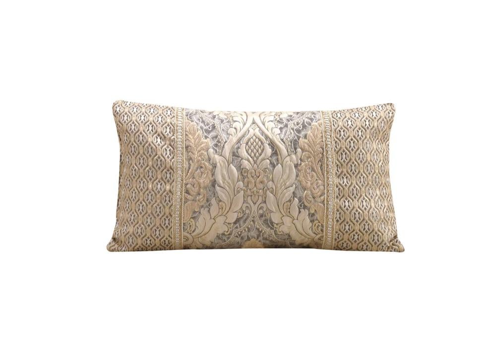 مفارش مطرزة