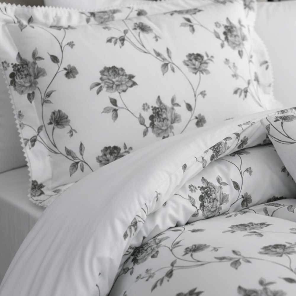 مفرش سرور مزدوج قطن سماوي فاتح برسومات الزهور عدد القطع 7