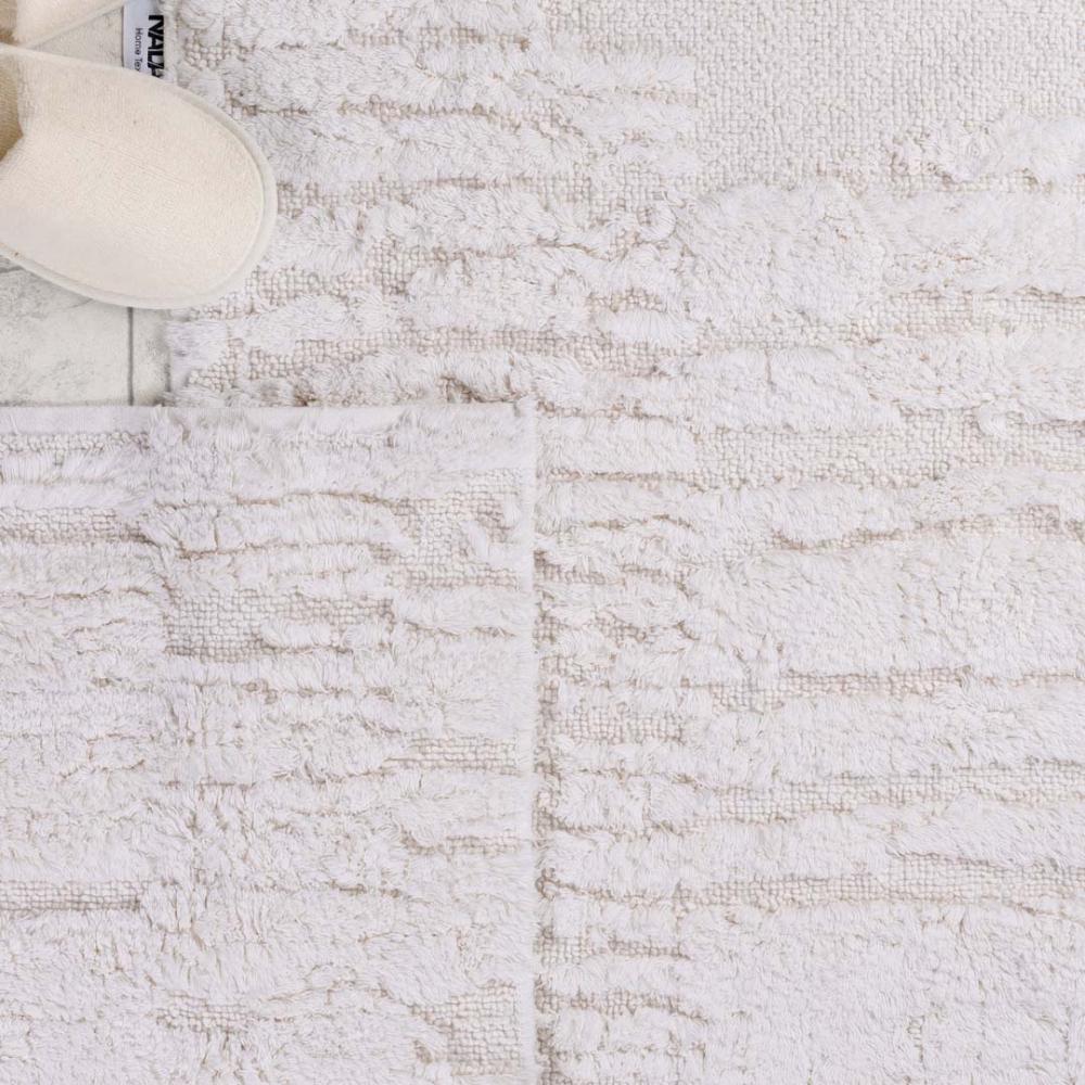 طقم دعاسة أرضية نورا تركي فرو  كريمي عدد القطع 2