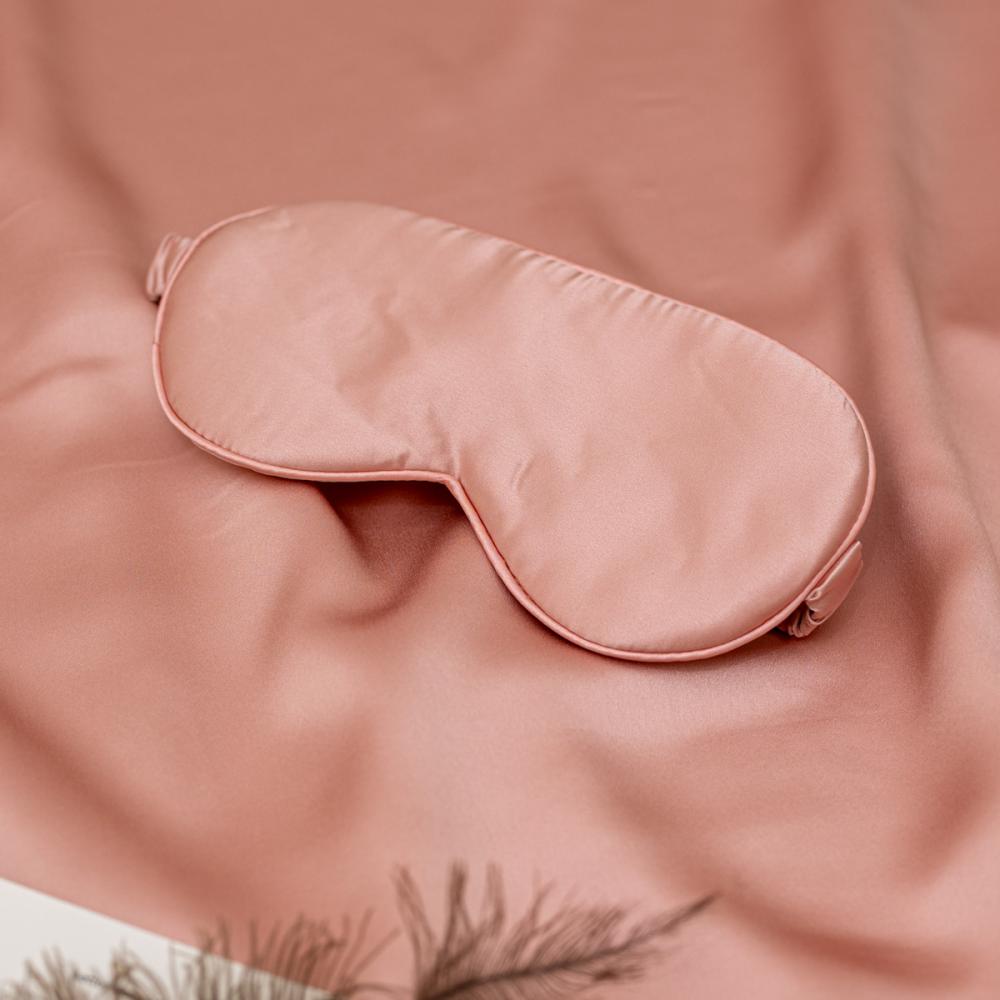 قناع عين للنوم حرير وردي