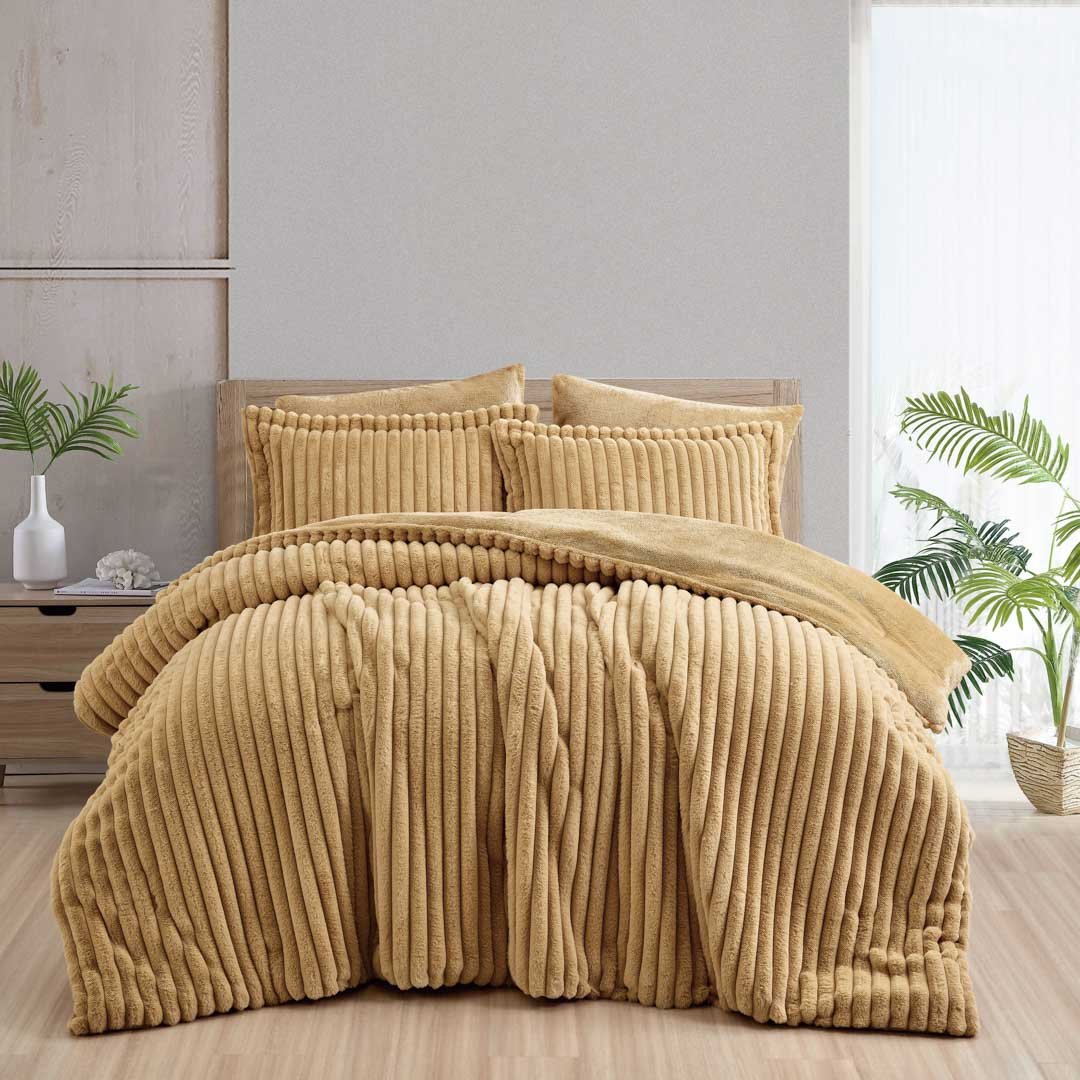 مفرش ليلى شتوي فاخر  كوين مقاس 200X150 سم فرو  بيج عدد القطع 4