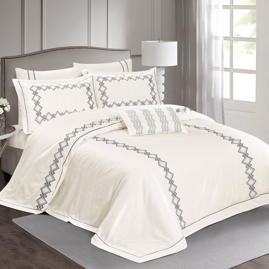 Lille summer double cotton embroidered bedspread cream 7Pcs