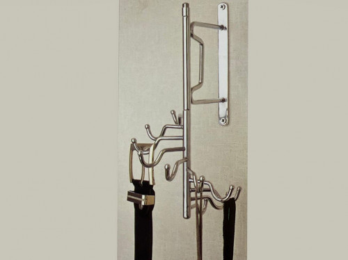 علاقة حزام لون كروم