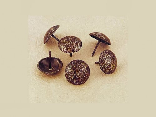 مسمار ديكور