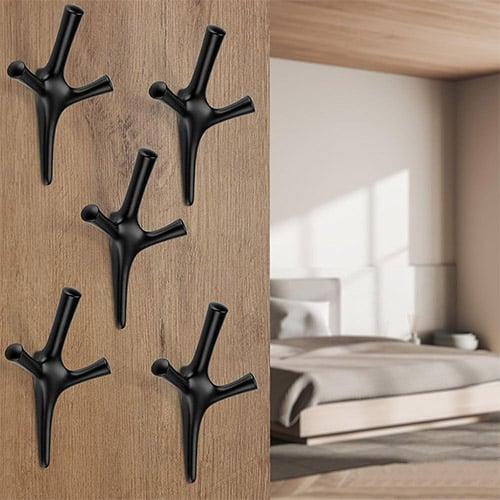 علاقة حائط بتصميم شجرة