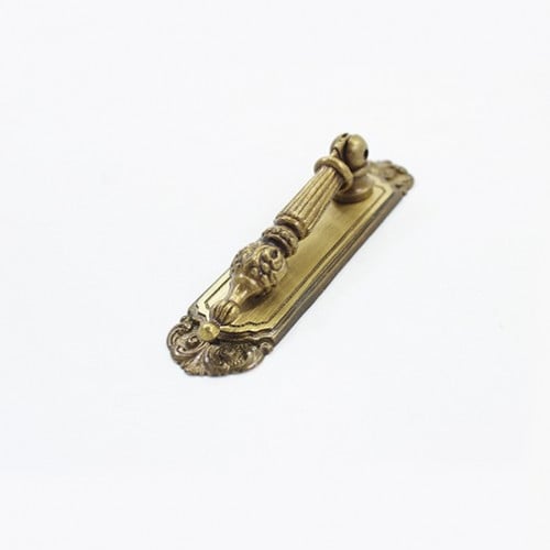 دلاية اثاث محروق